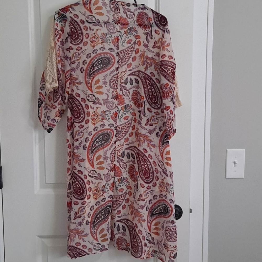 Kimono - Picture 3 of 5